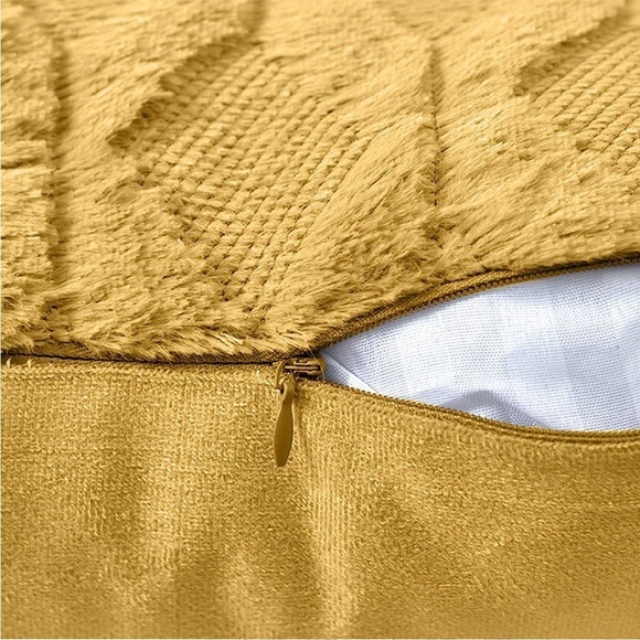 Sunflower Yellow Farm Pillow Cover Furry Faux Luxury Soft Warm Pillow Case Set - Picture 4 of 6